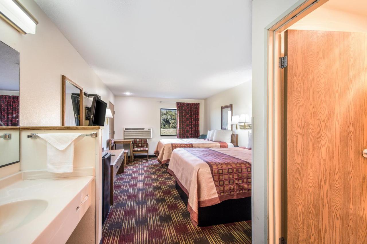 Americas Best Value Inn&Suites Harrisonville Extérieur photo