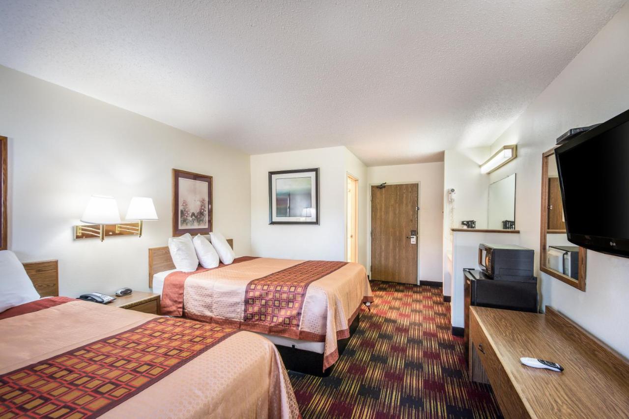 Americas Best Value Inn&Suites Harrisonville Extérieur photo