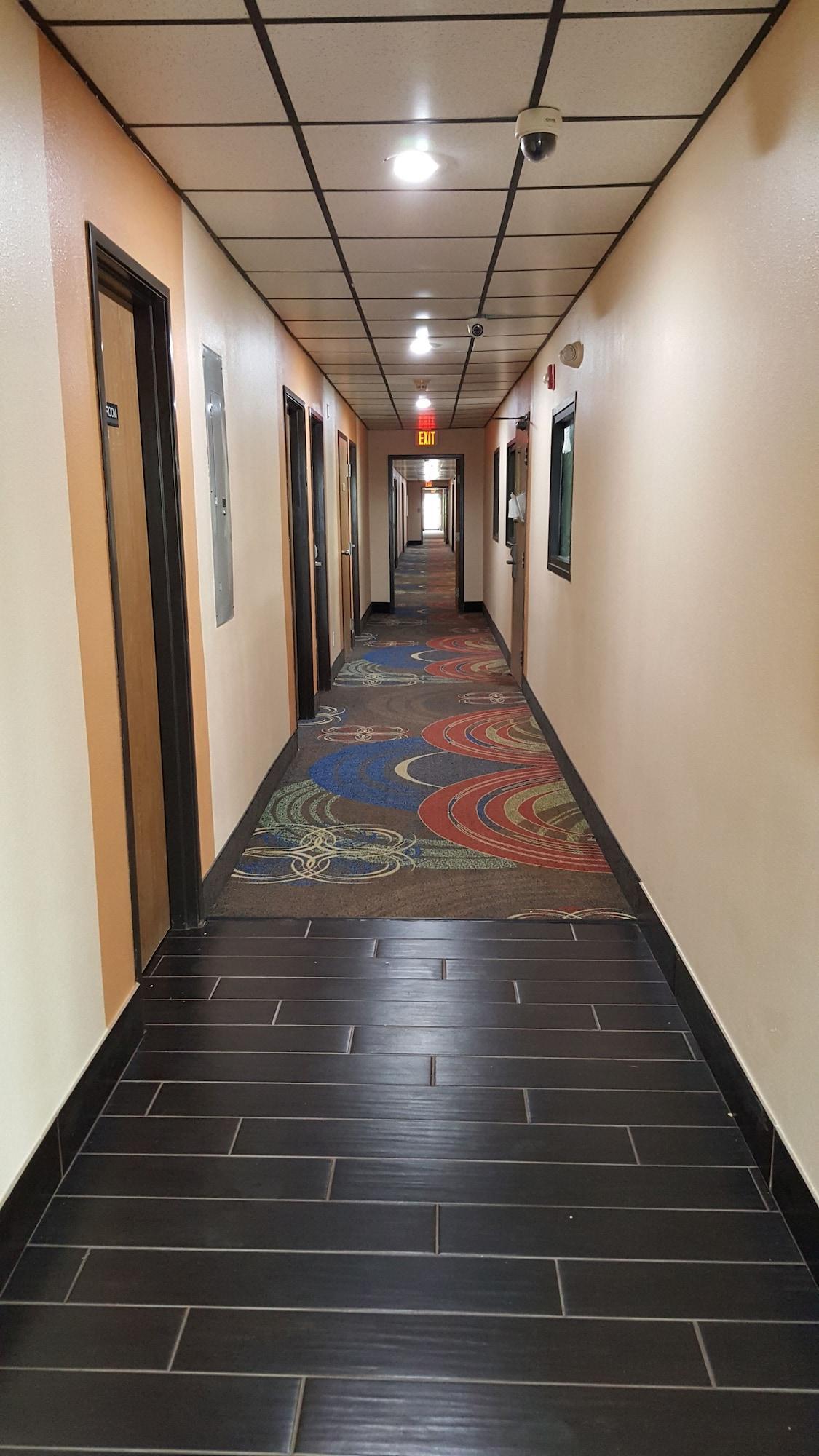 Americas Best Value Inn&Suites Harrisonville Extérieur photo